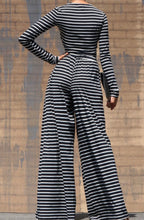 Load image into Gallery viewer, Elsa Printed knit top and pant set
