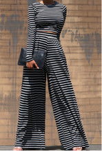 Load image into Gallery viewer, Elsa Printed knit top and pant set
